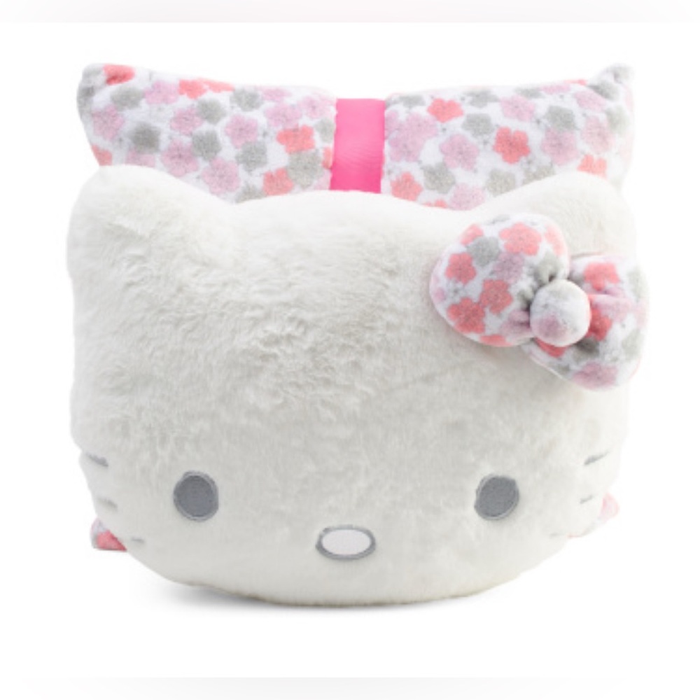 Hello Kitty 2 Pack Pink & White Floral Decorative Pillows 18x18 NWT MSRP $60